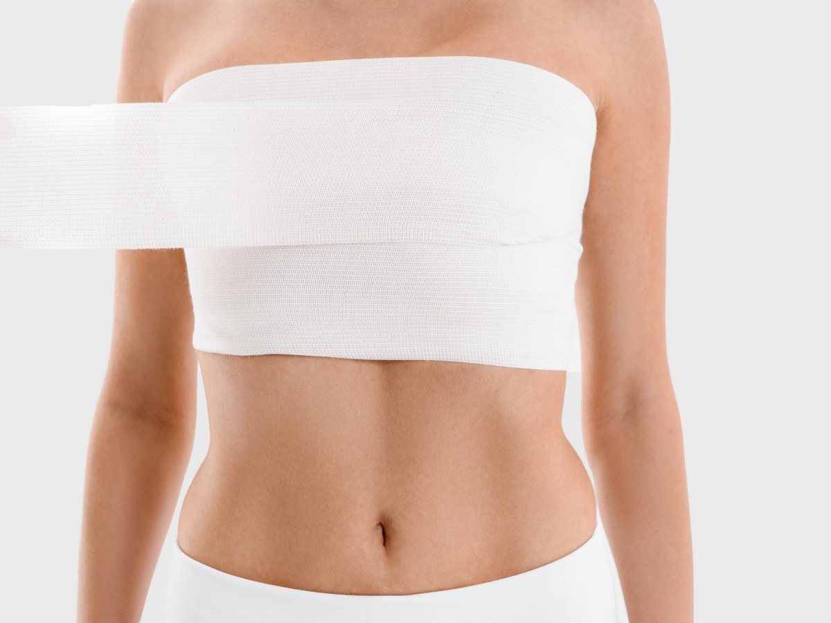 breast-reduction-1 breast-reduction-1